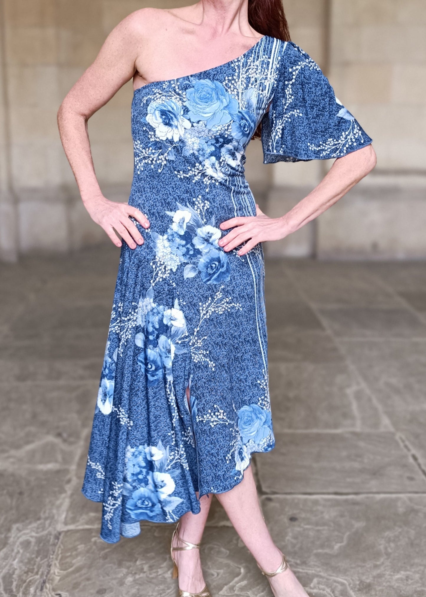 PHAEDRA One shoulder tango dress with slit
