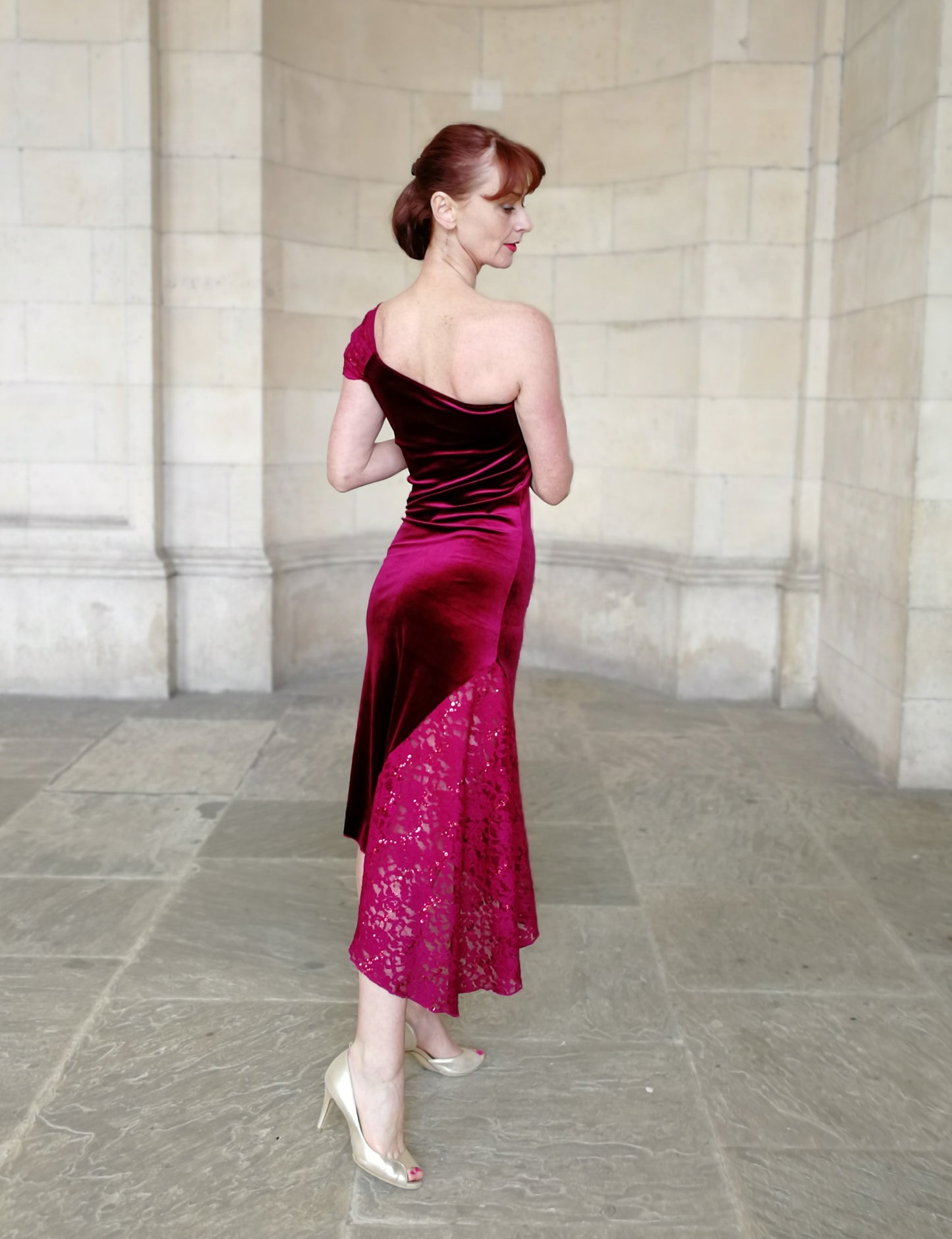 ISADORA One shoulder tango dress with lace