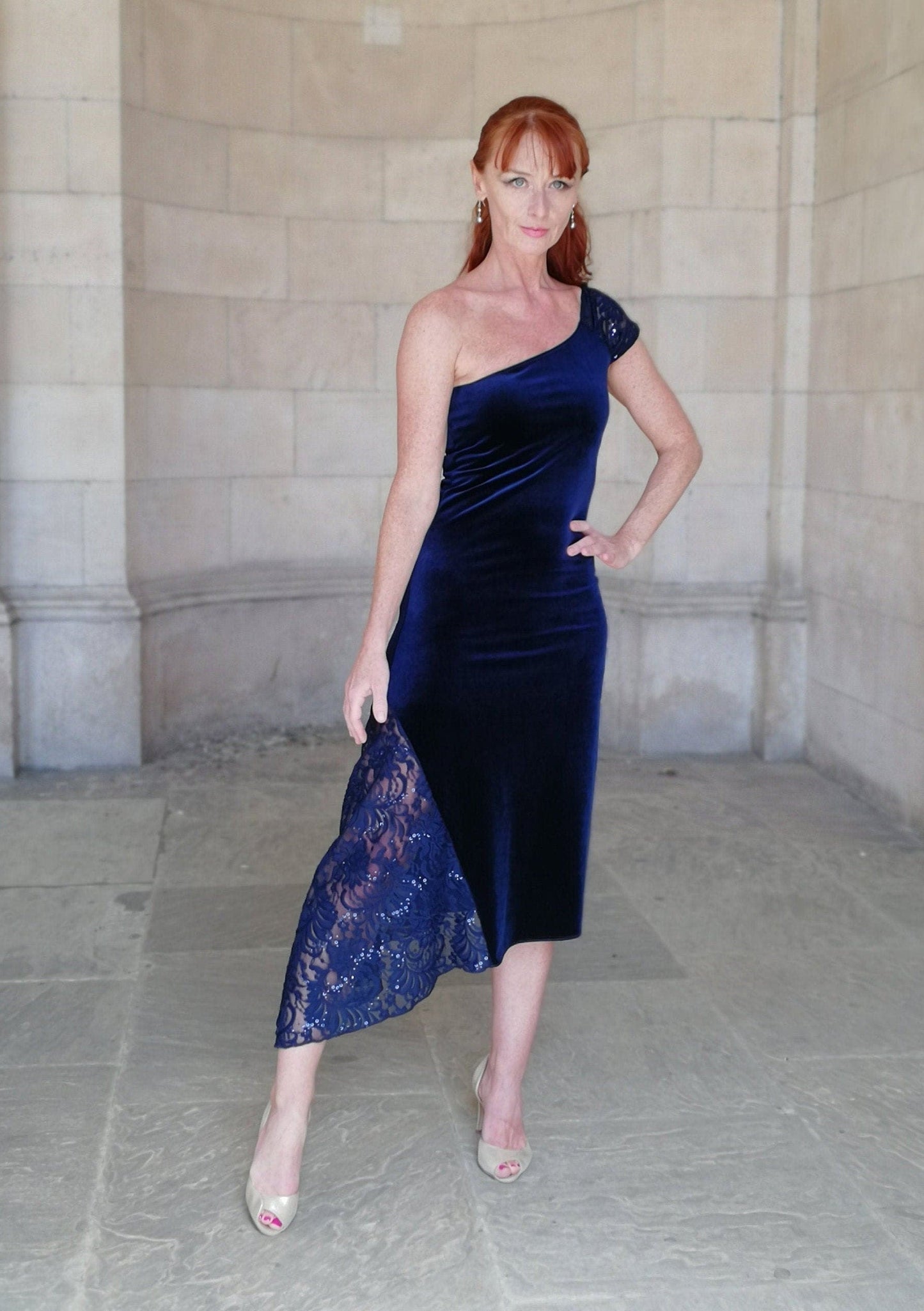 ISADORA One shoulder tango dress with lace