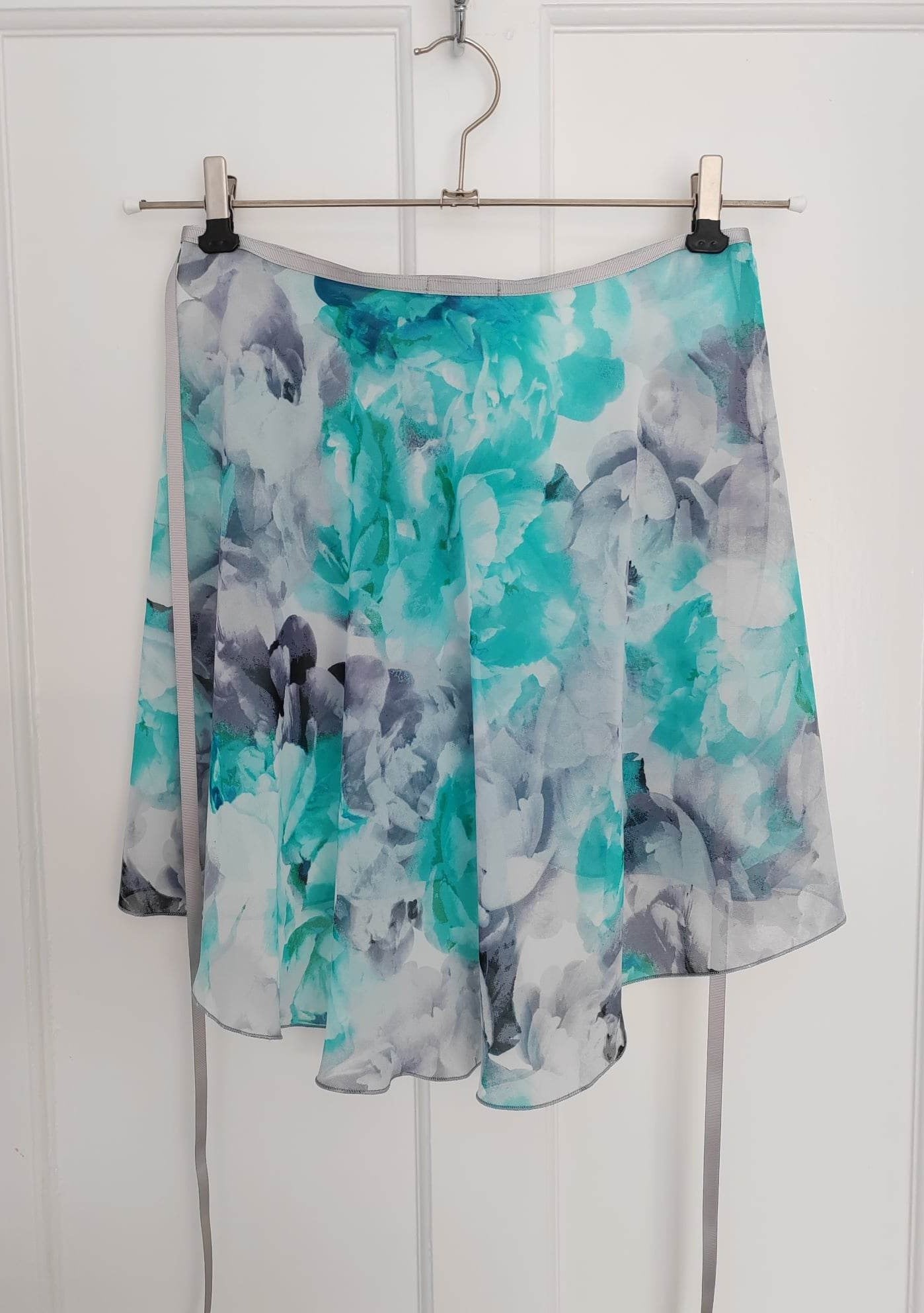 Ballet skirt; Sea Flowers