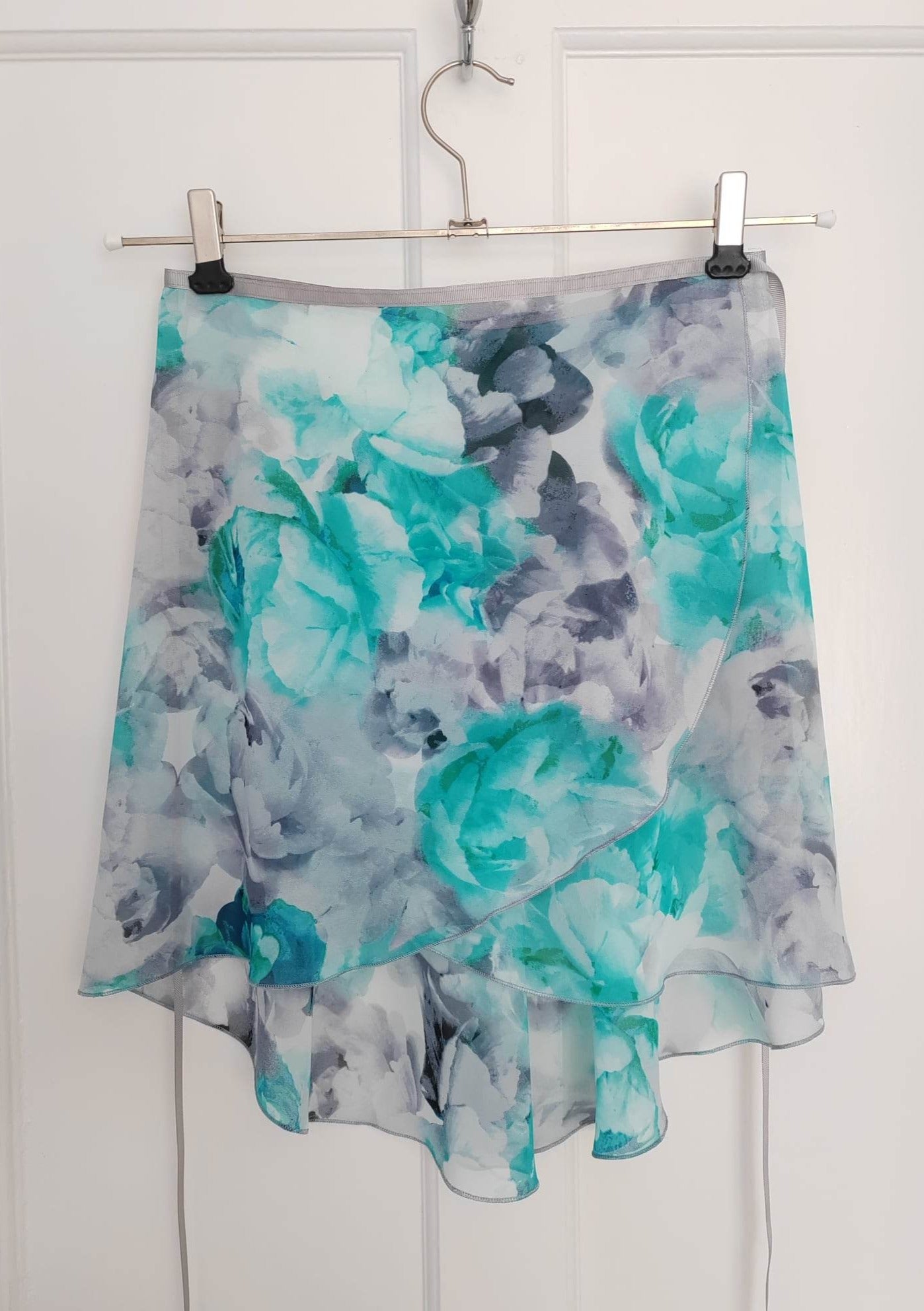 Ballet skirt; Sea Flowers