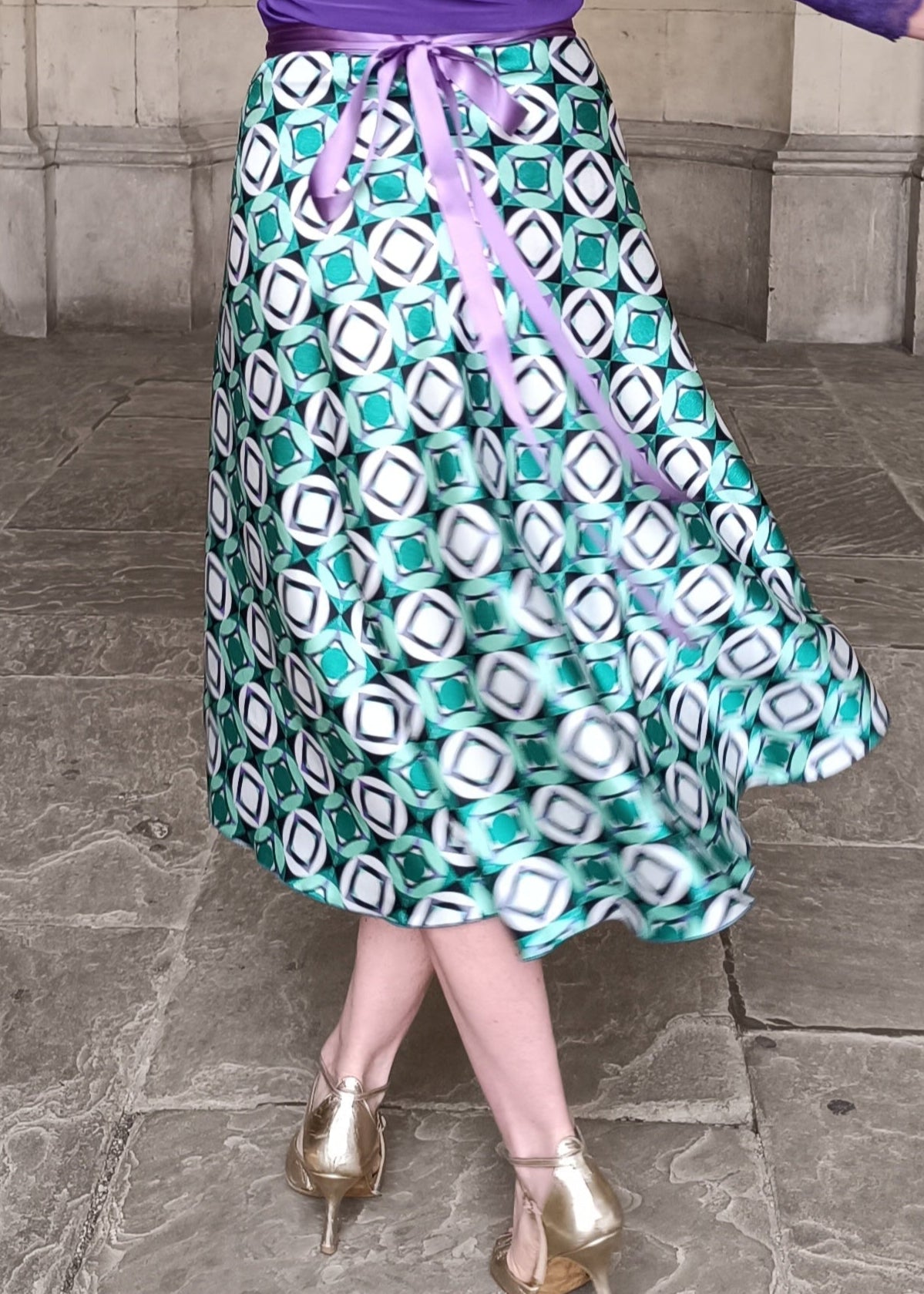 SATIN WRAP skirt