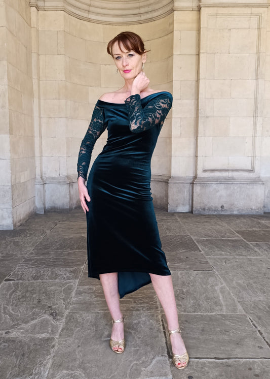 PALOMA Velvet dress with sleeves