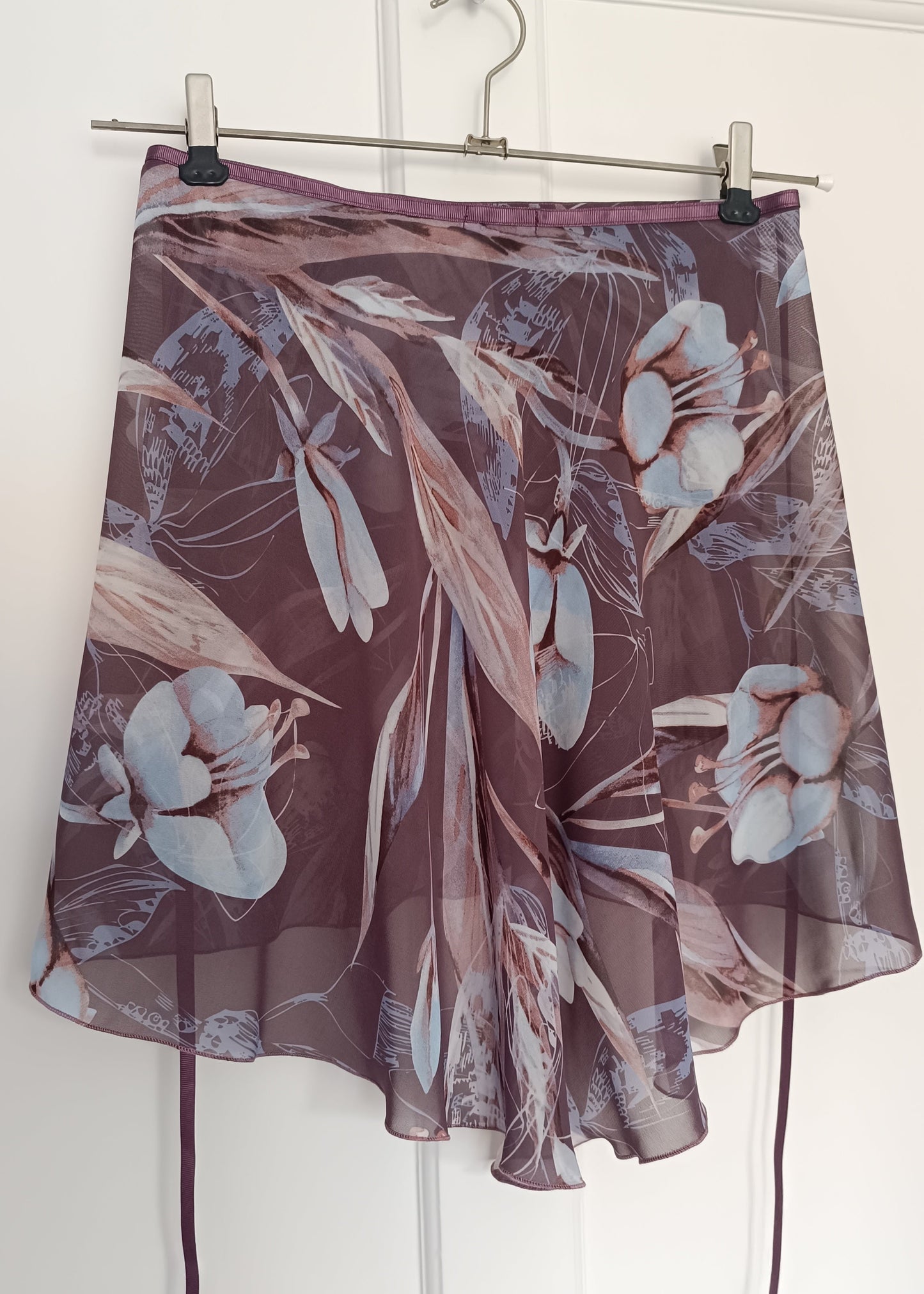 Ballet skirt Dancing Lilies