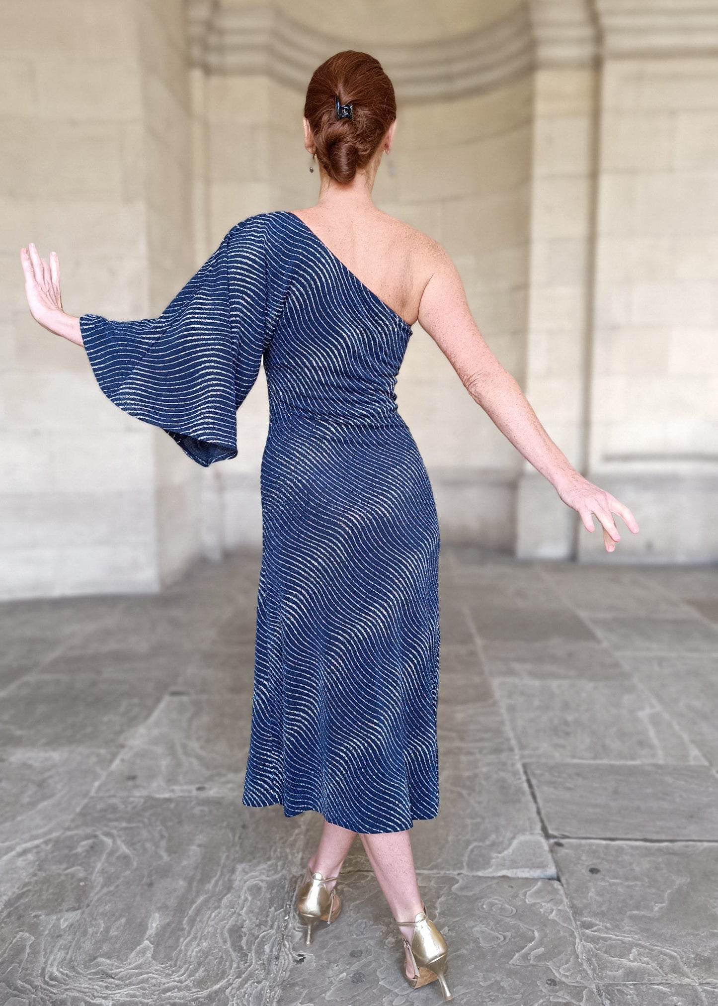 DAPHNE One shoulder tango dress with slit