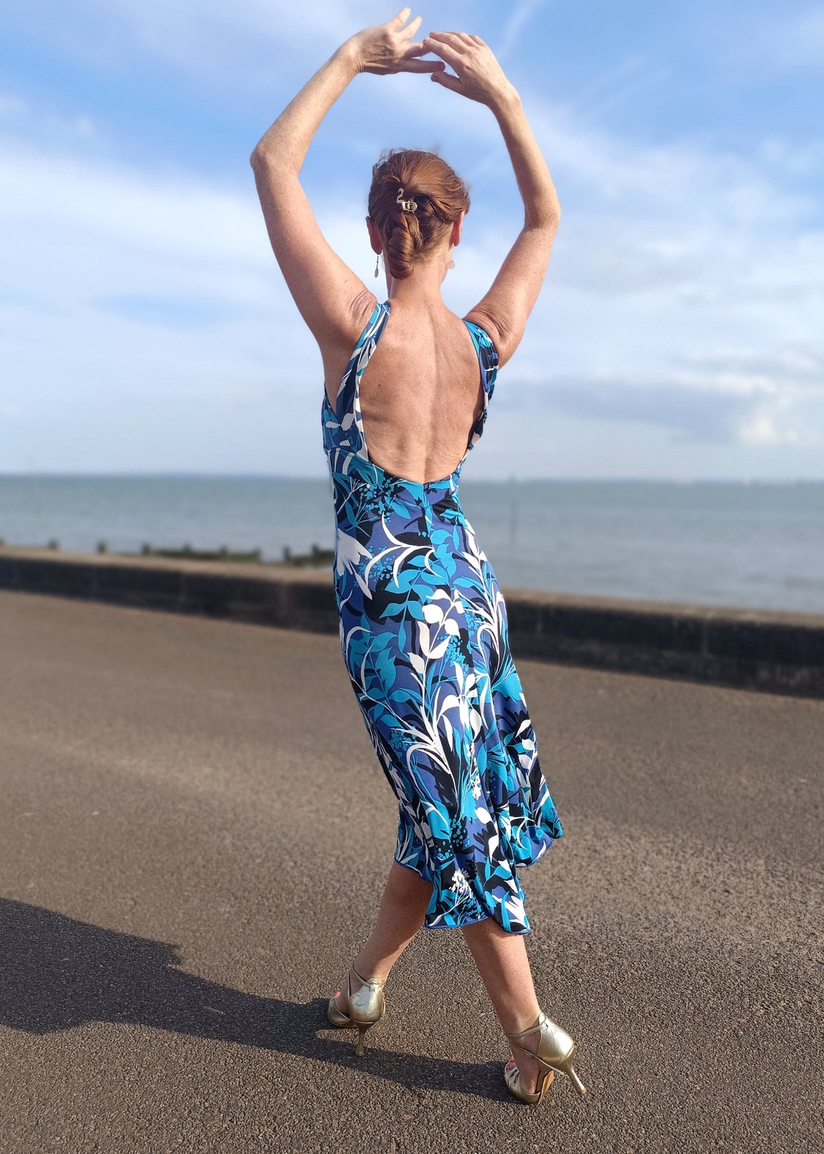 LEA Open back tango dress