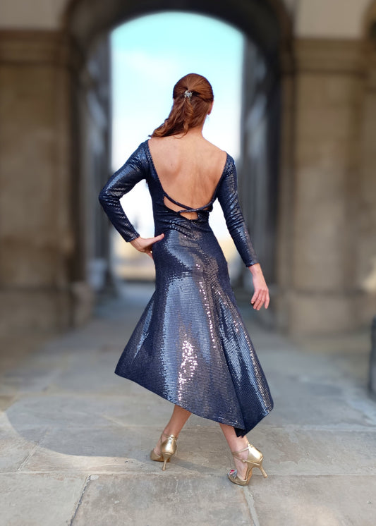 WILHELMINA Lurex Performance dress