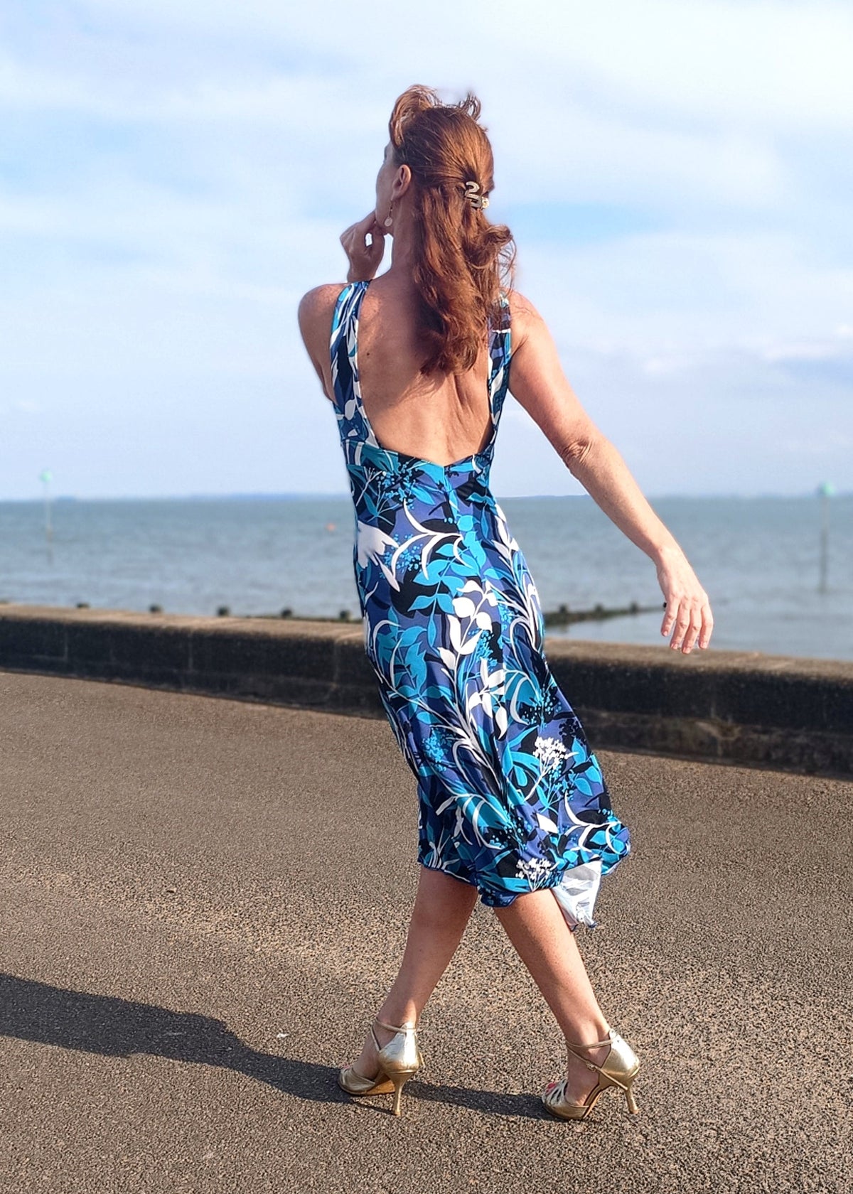 LEA Open back tango dress
