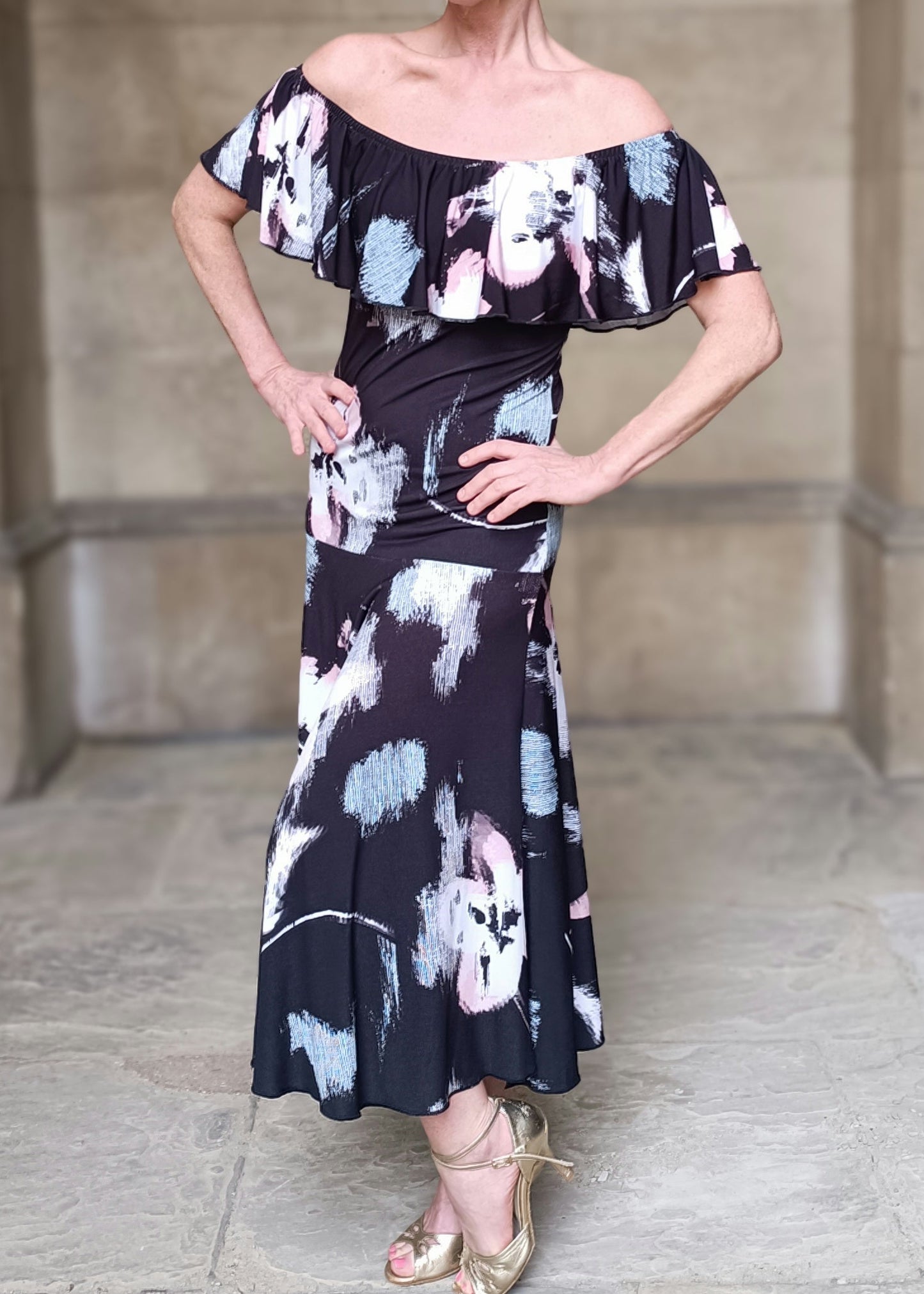 FERNANDA Frill & Flair dress