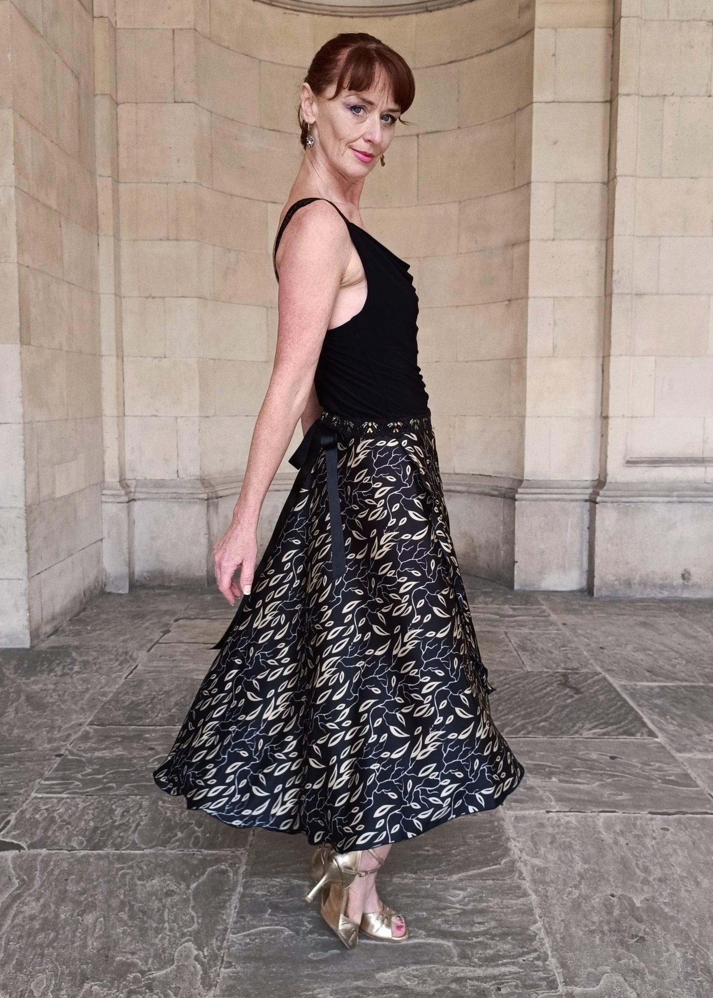 SATIN WRAP skirt