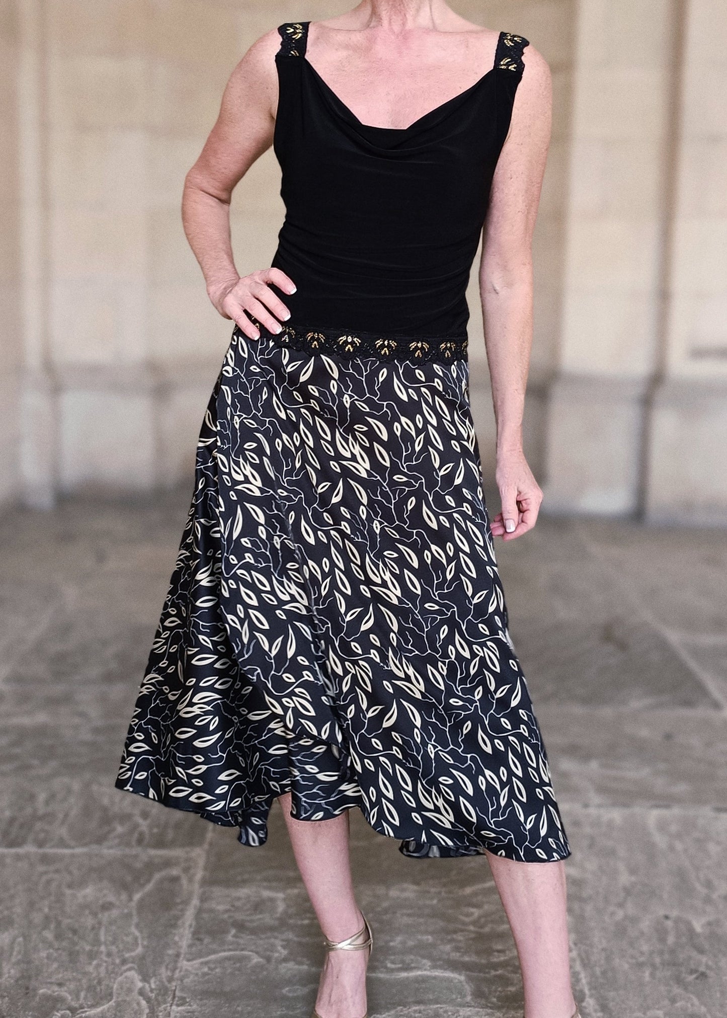 SATIN WRAP skirt
