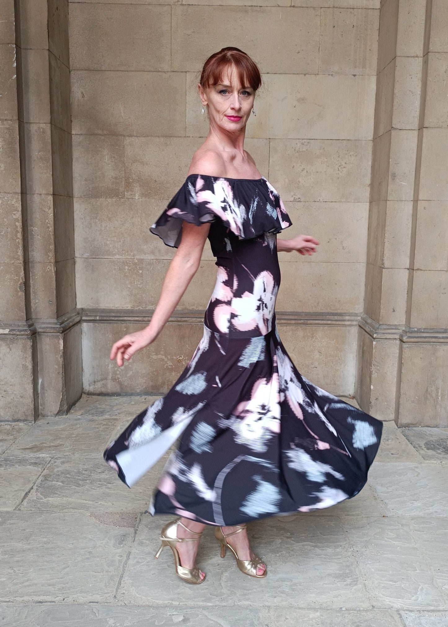 FERNANDA Frill & Flair dress