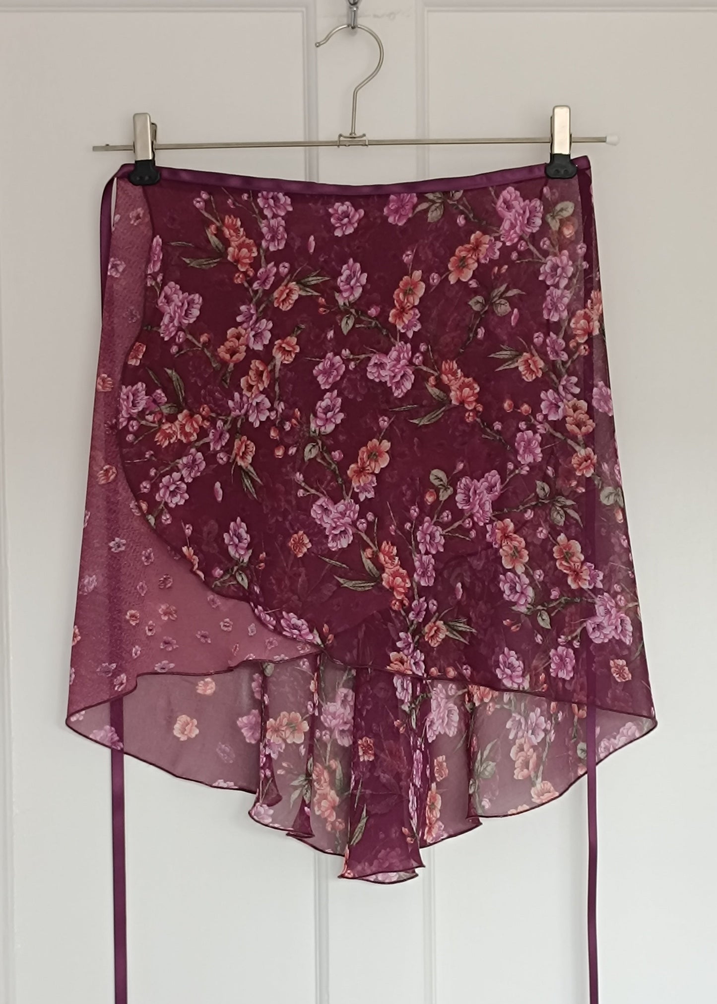 Ballet skirt: Bordo Floral Tapestry
