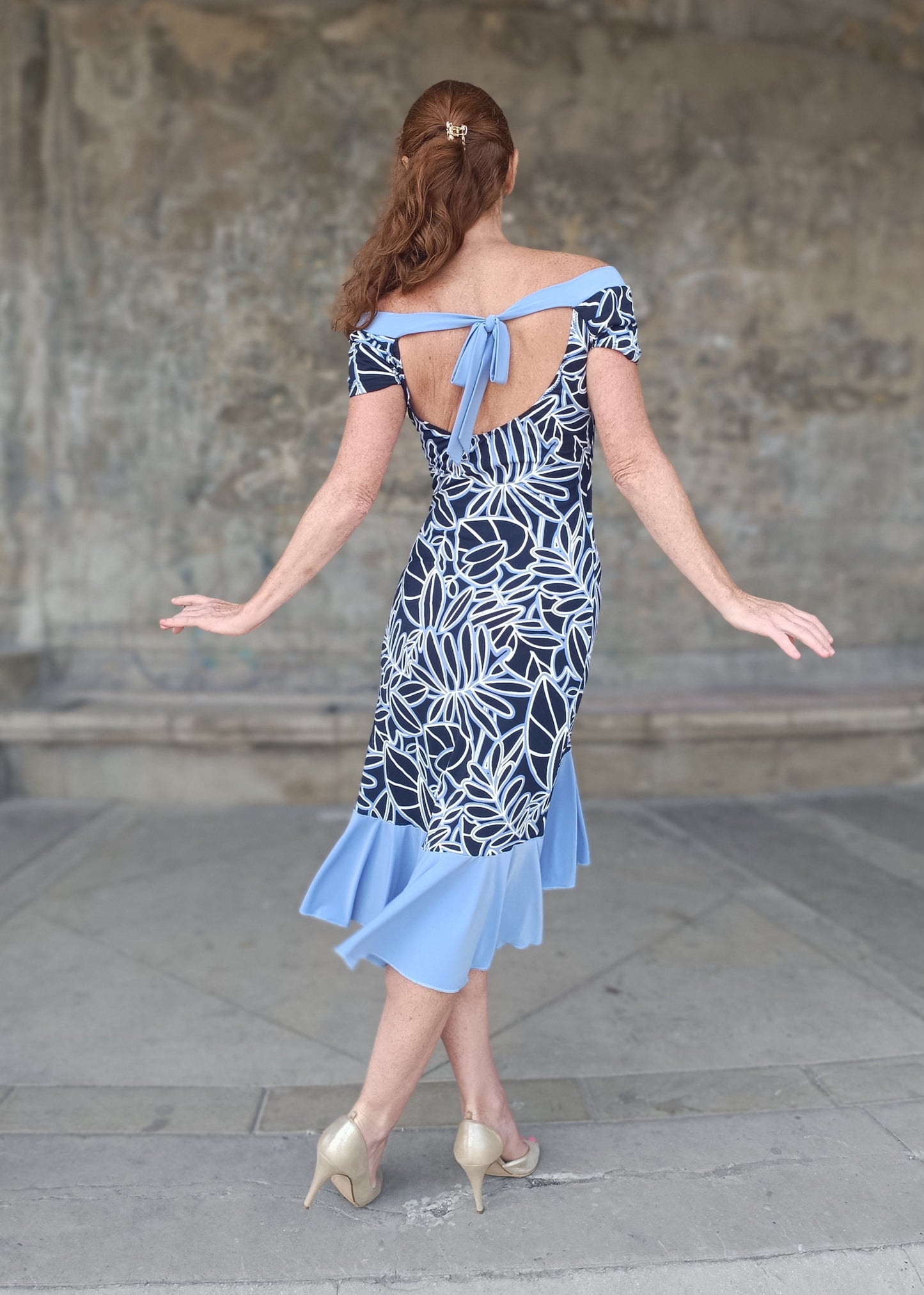 FLORINDA FRILL Tango dress with short sleeves
