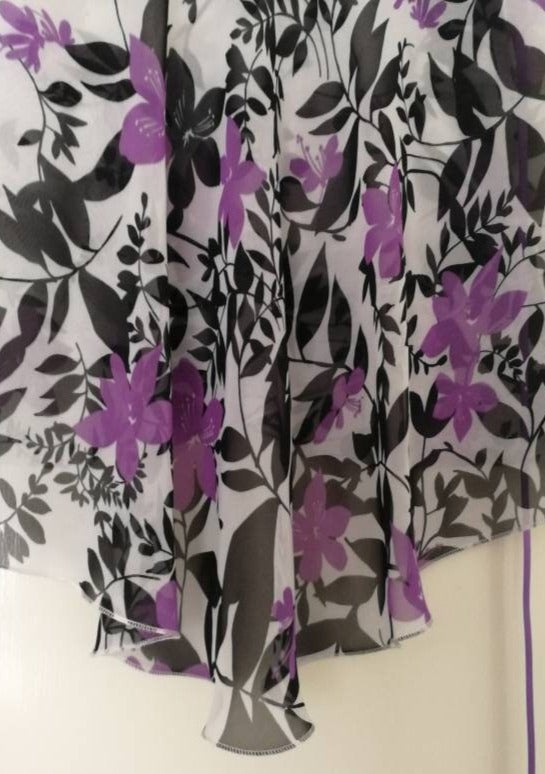 Ballet skirt: Purple / black flowers