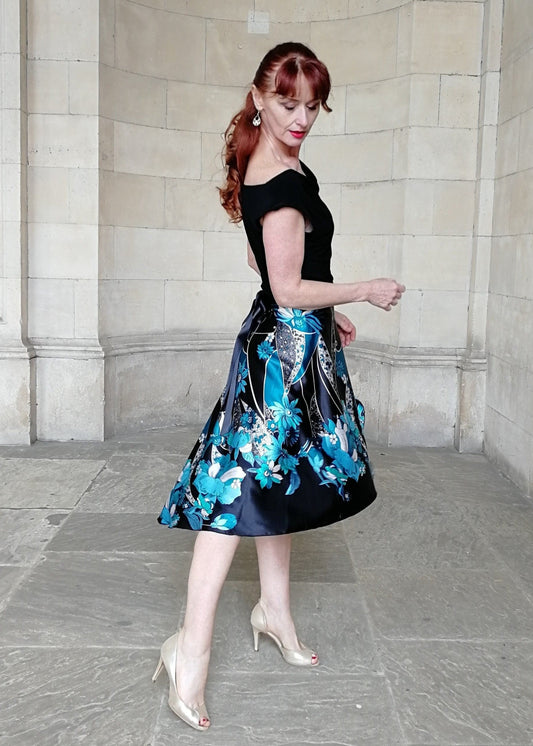 SATING WRAP skirt